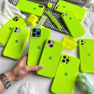 Official Apple Silicone Case - Неоново зелен