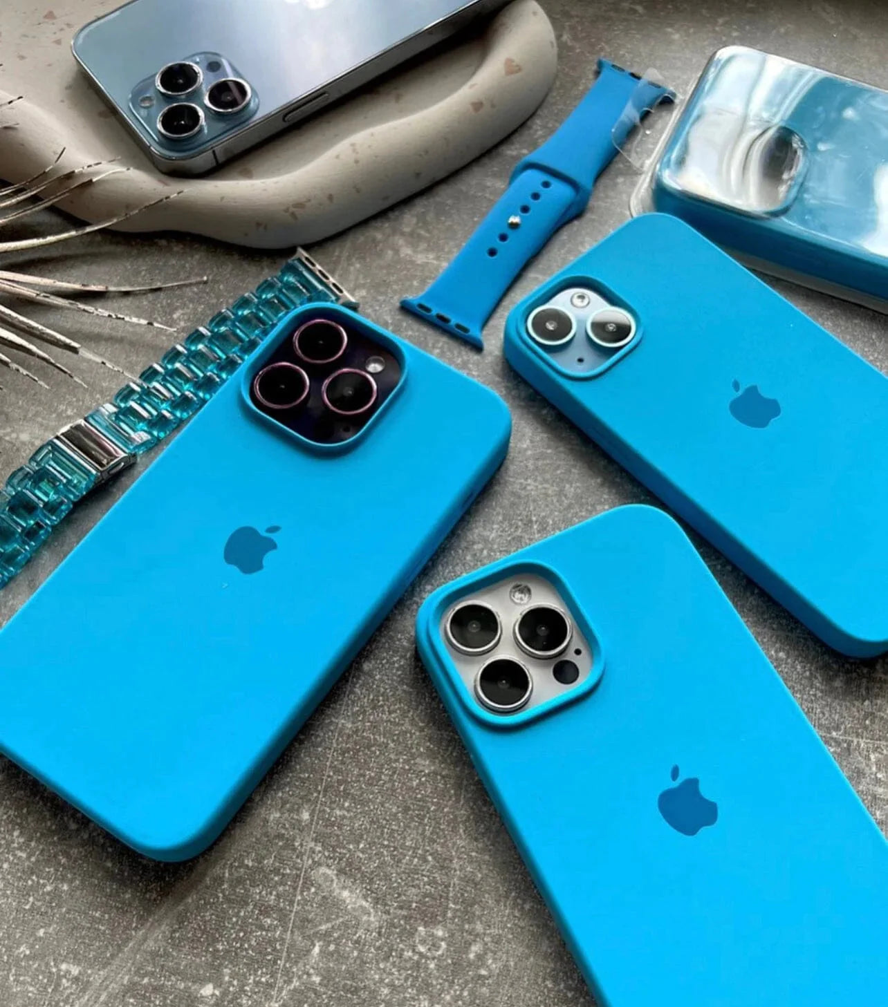 Official Apple Silicone Case - Дънково син